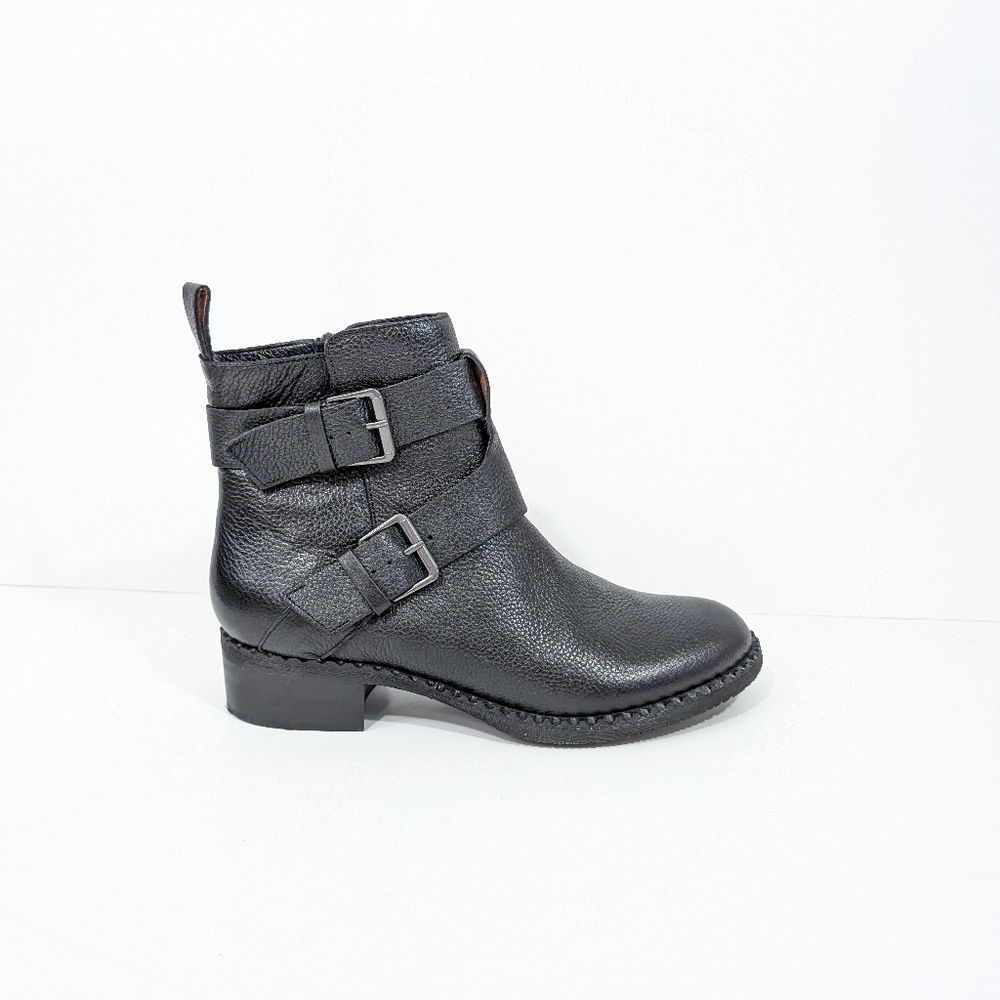 Gentle Souls Black Leather Moto Bootie sz 8 Women Benton Boots Block heel zipper